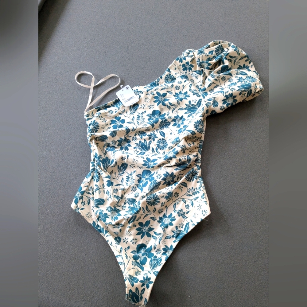 Free People off the shoulder bodysuit
